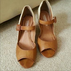 Woven tan and cream wedge sandals